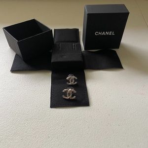 Silver Earrings authentic CHANEL